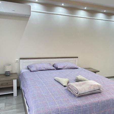 Apartament Deluxe Karina-Free Parking ブルガス エクステリア 写真