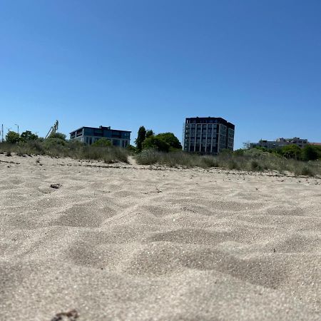 Apartament Deluxe Karina-Free Parking ブルガス エクステリア 写真