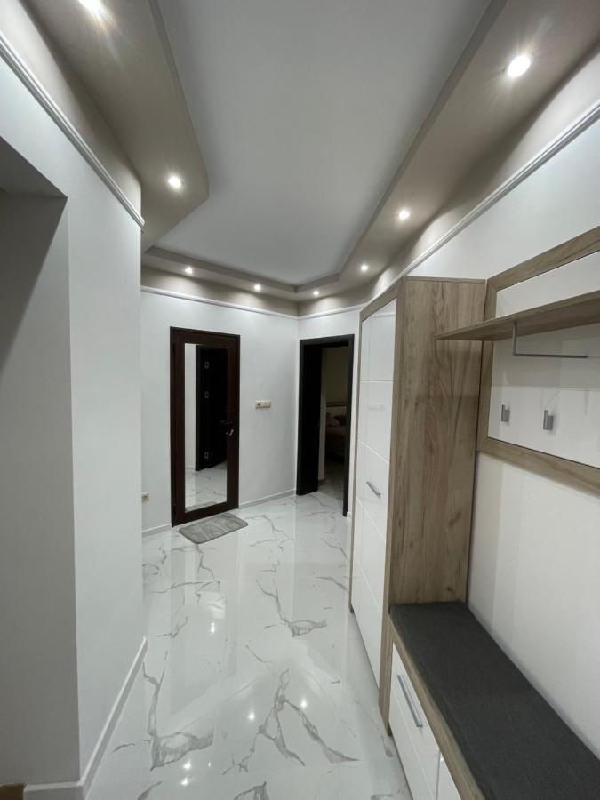 Apartament Deluxe Karina-Free Parking ブルガス エクステリア 写真