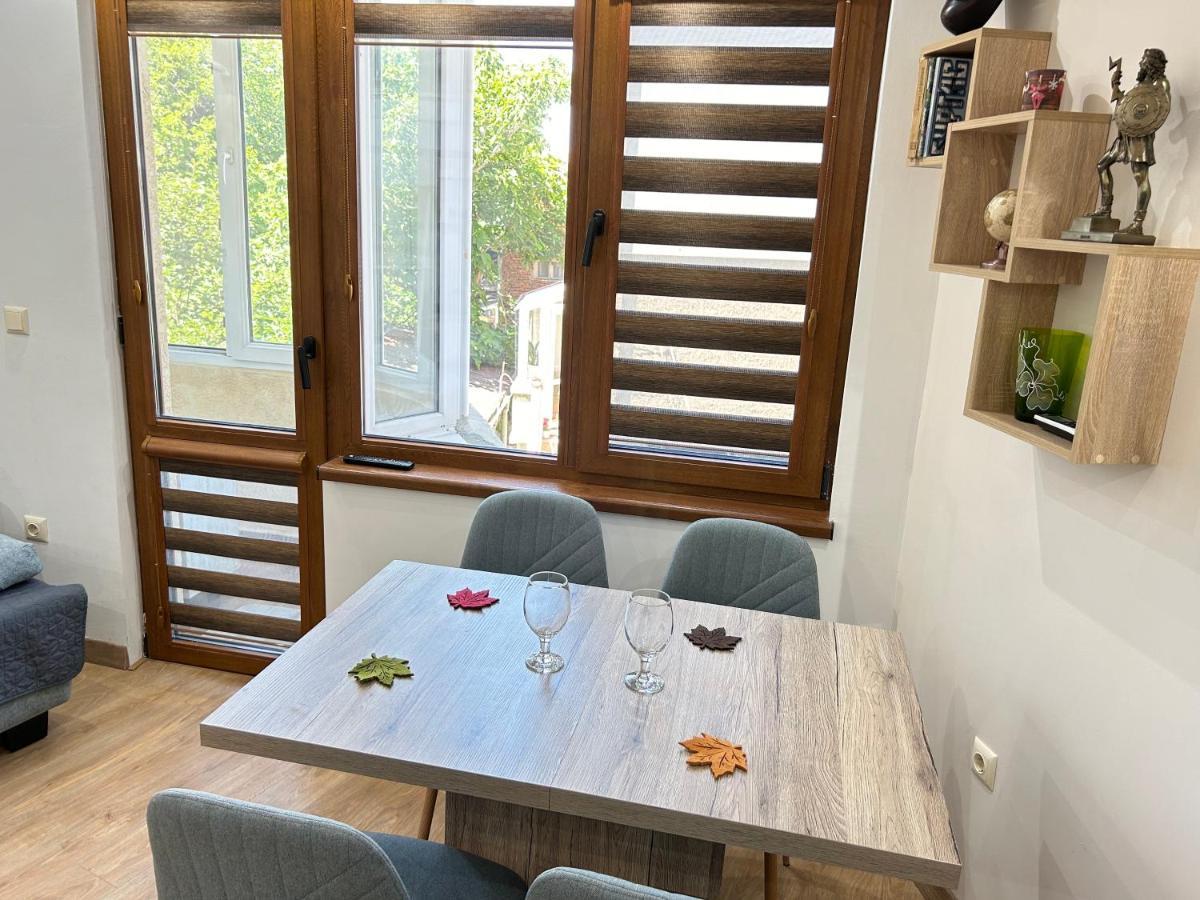 Apartament Deluxe Karina-Free Parking ブルガス エクステリア 写真
