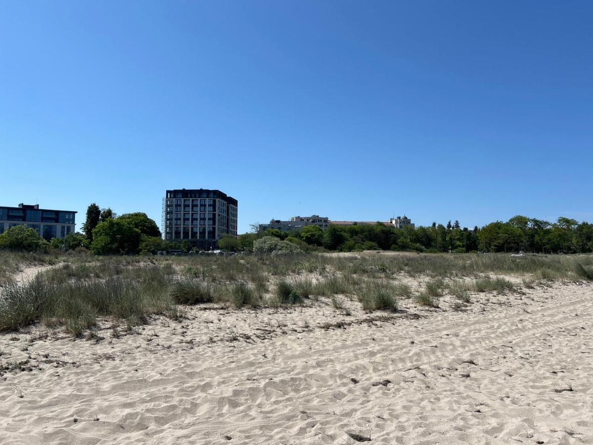 Apartament Deluxe Karina-Free Parking ブルガス エクステリア 写真